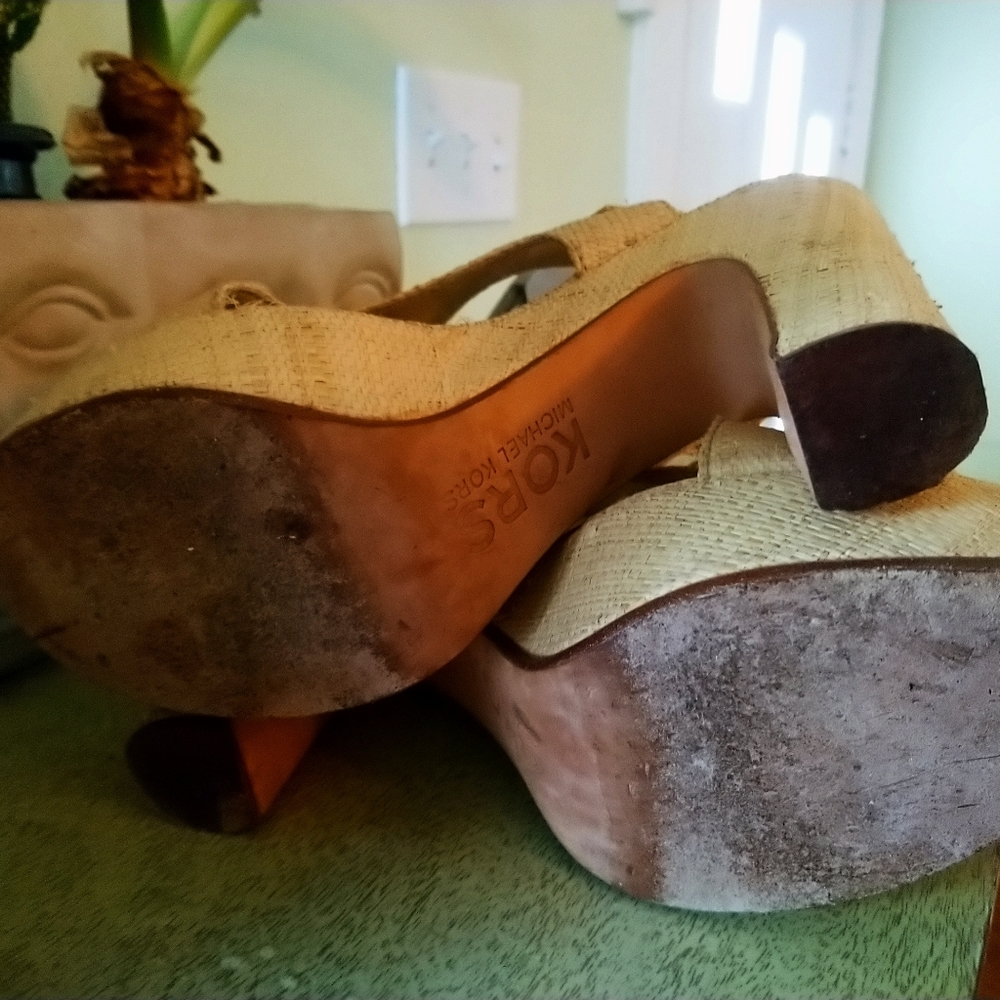 Chunky Heel Raffia Sandals - Picture 5 of 5